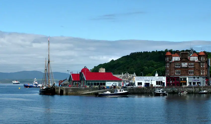 Picture 9 - Oban