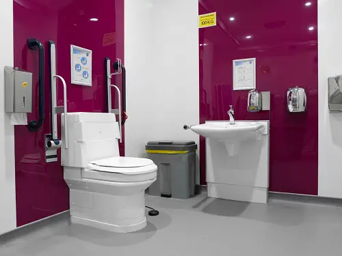 Closomat adapted pink bathroom